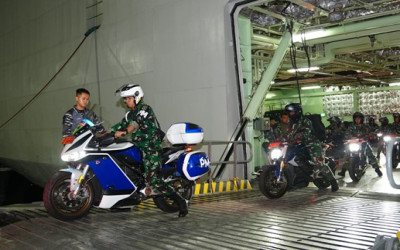 TNI's Armored and Security Vehicles Deployed for Security Arrangement of HLF MSP and 2nd IAF in Bali